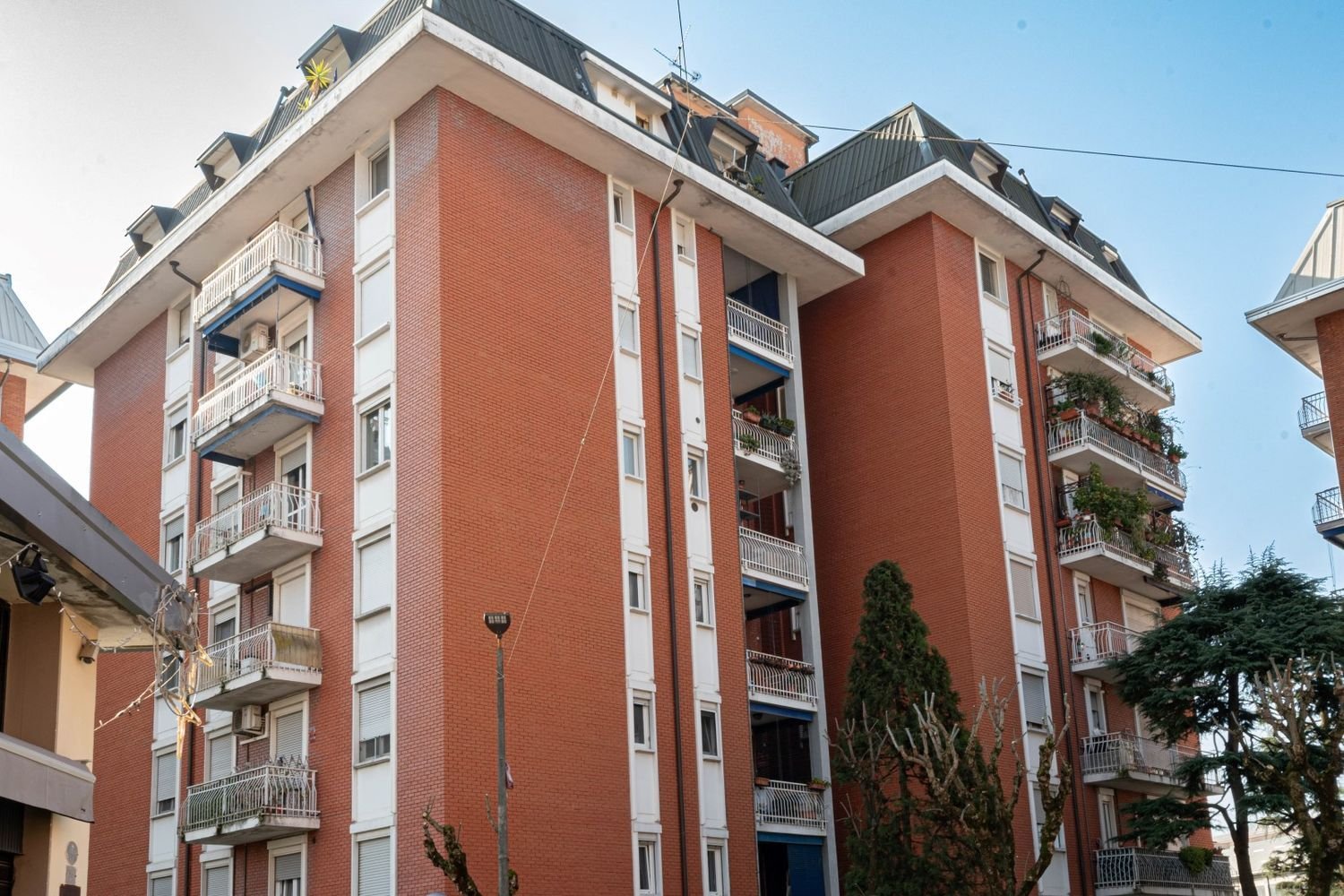 Apartamento de 2 divisões em Baranzate, Italy N.º 4590