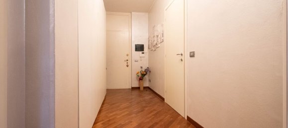 Apartamento de 2 divisões em Baranzate, Italy N.º 4590 3