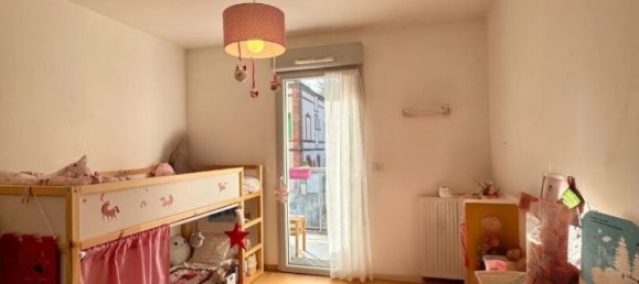 1 bedroom Apartment in Mainvilliers, France No. 50982 5