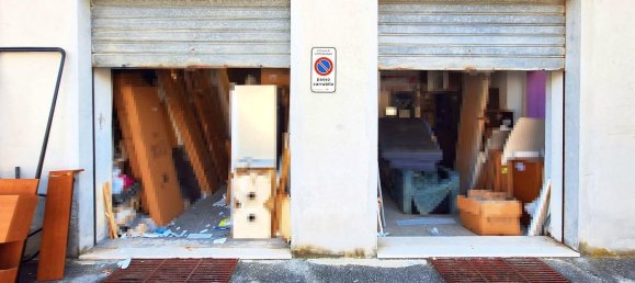 4-Zimmer Gewerbliche Immobilie in Comunanza, Italy, Nr. 154824 5