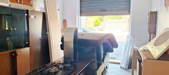 4-Zimmer Gewerbliche Immobilie in Comunanza, Italy, Nr. 154824 9