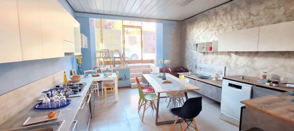 4-Zimmer Gewerbliche Immobilie in Comunanza, Italy, Nr. 154824 2