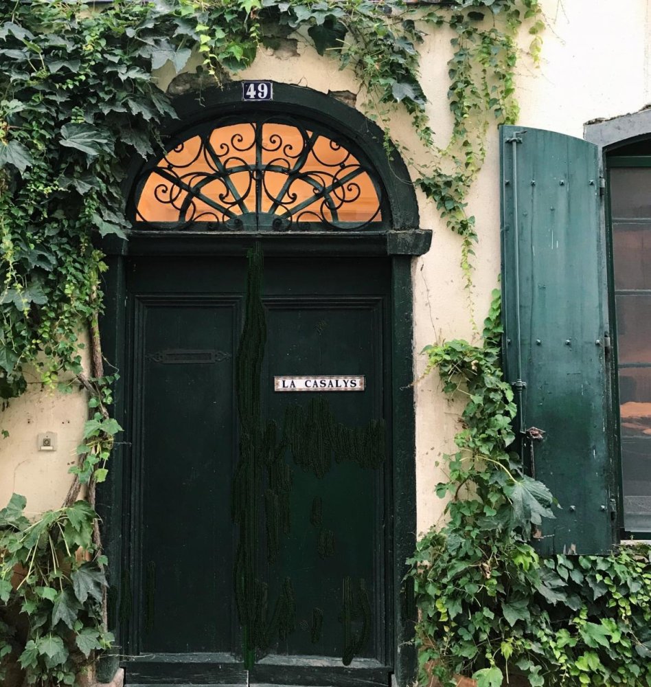 8 bedrooms House in Quillan, France No. 37944