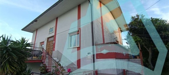 3 bedrooms House in Apollosa, Italy No. 373349 18