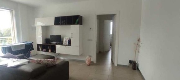 Apartamento de 2 habitaciónes en Luino, Italy No. 97899 4
