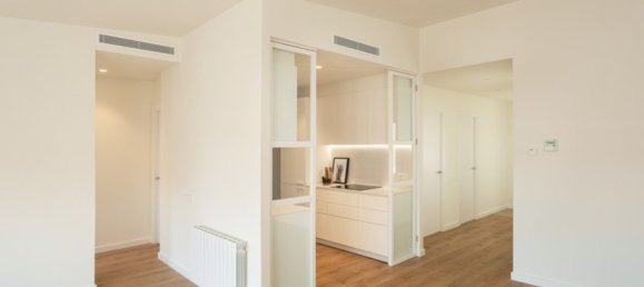 3 bedrooms Apartment in Barcelona, Spain No. 2558 20