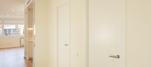 3 bedrooms Apartment in Barcelona, Spain No. 2558 22