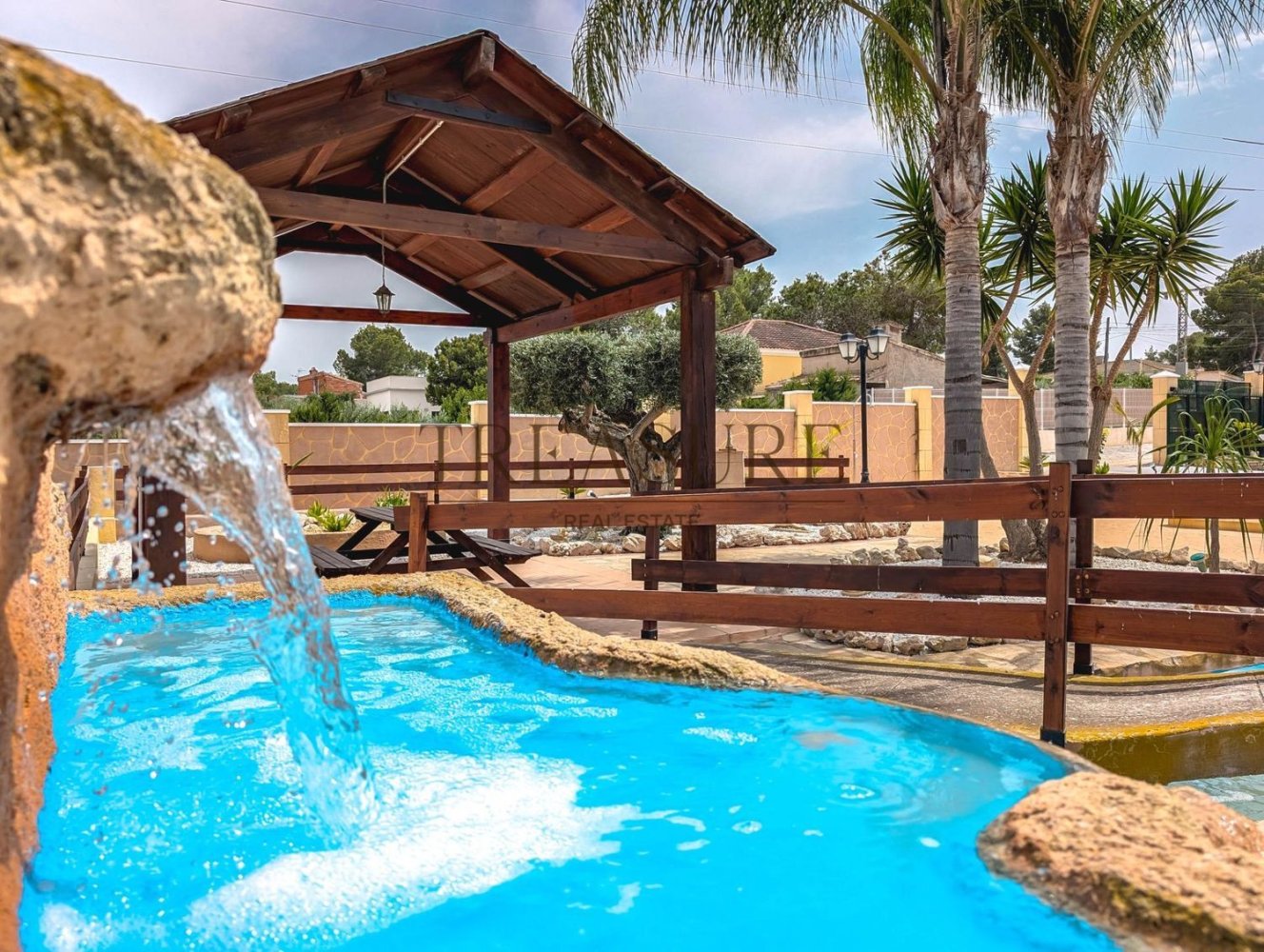 Casa de 4 dormitorios en Molina de Segura, Spain No. 151362