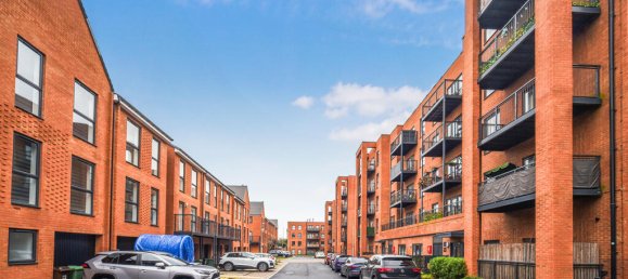 2 Schlafzimmer Wohnung in Wallington, United Kingdom, Nr. 11042 8