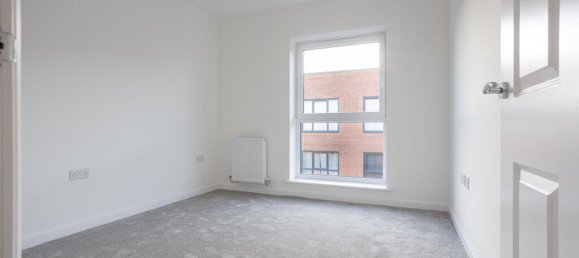 2 Schlafzimmer Wohnung in Wallington, United Kingdom, Nr. 11042 5