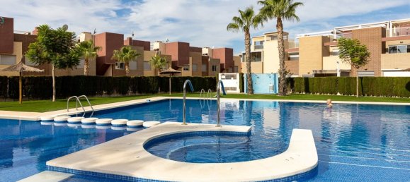 3 غرف نوم منزل في Torrevieja, Spain رقم 188682 34