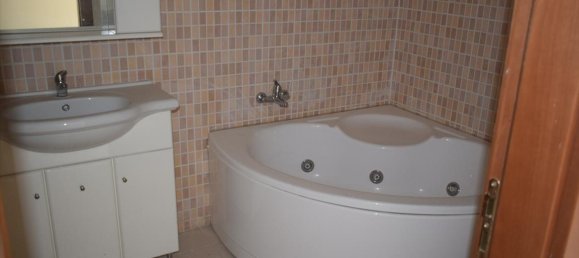 5 bedrooms Property in Oraiokastro, Greece No. 6050 19