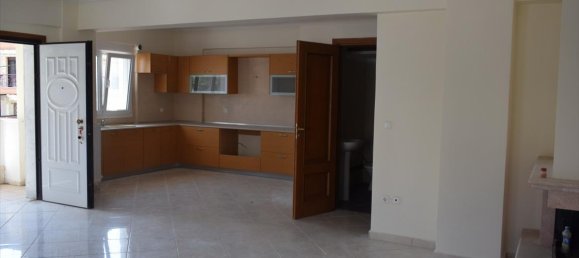 5 bedrooms Property in Oraiokastro, Greece No. 6050 4