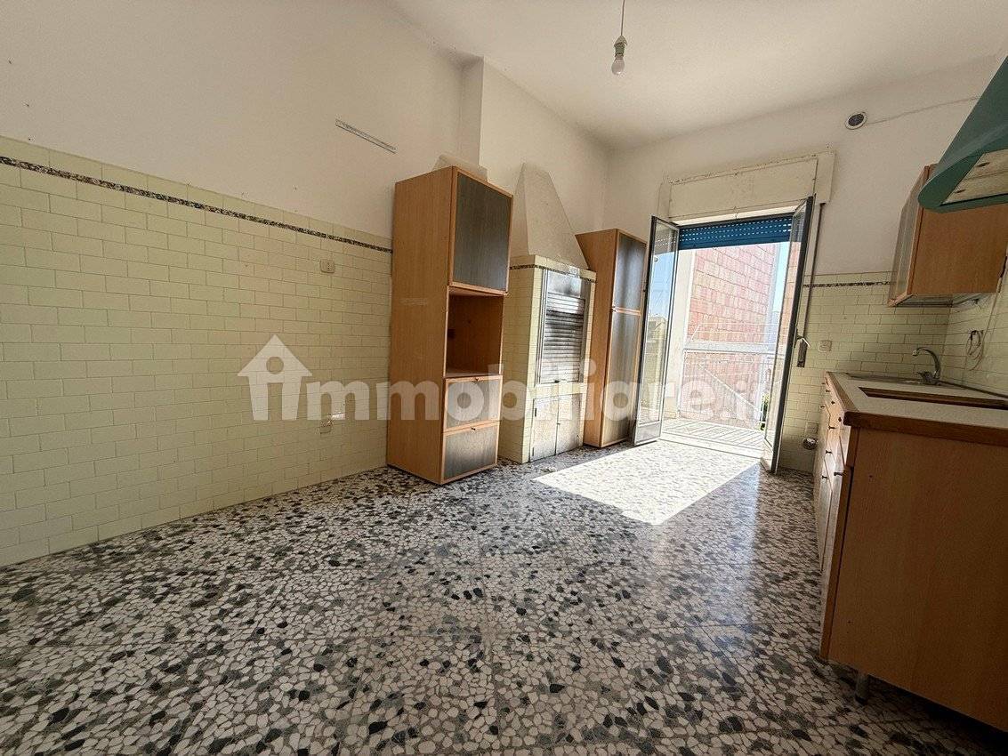 3 Schlafzimmer Wohnung in Triggiano, Italy, Nr. 334431