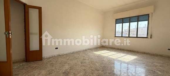 3 Schlafzimmer Wohnung in Triggiano, Italy, Nr. 334431 4