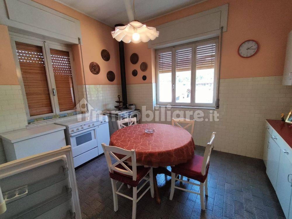 4 غرف نوم فيلا في Sant'Omobono Terme, Italy رقم 16646