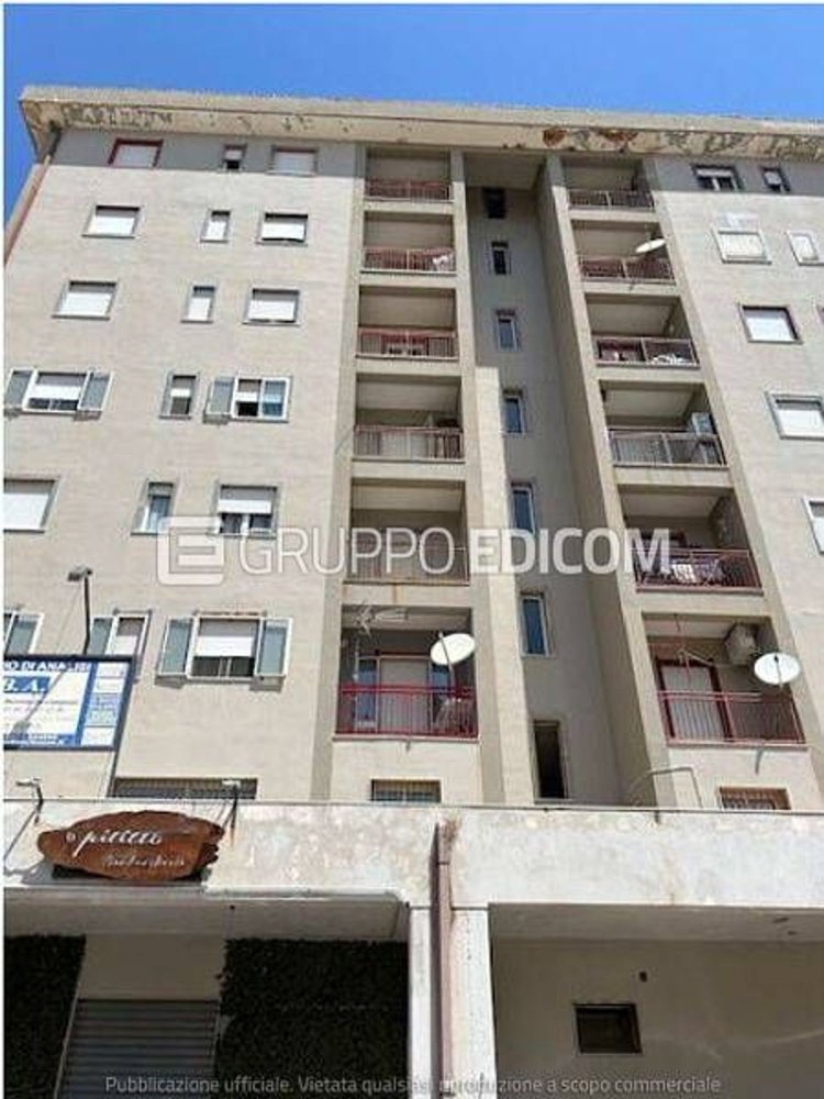 Квартира с 3 спальнями в Сиракузы, Италия № 365023