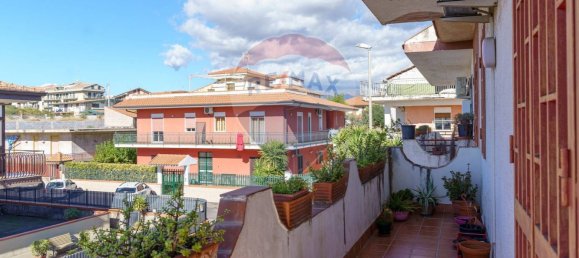 2 chambres Appartement à Catania, Italy No. 45190 72