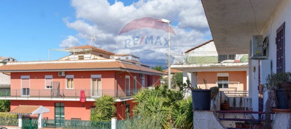 2 chambres Appartement à Catania, Italy No. 45190 77