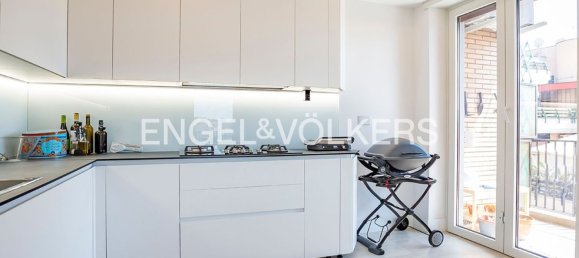 5 bedrooms Apartment in Rome, Italy No. 356459 14