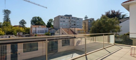 4 Schlafzimmer Haus in Porto, Portugal, Nr. 122543 13