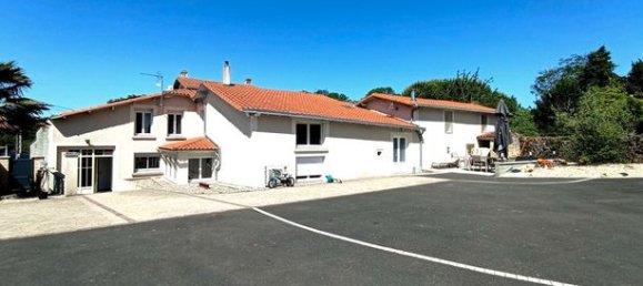 5 Schlafzimmer Haus in Deux-Sevres, France, Nr. 308208 14