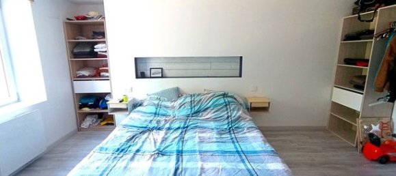 5 Schlafzimmer Haus in Deux-Sevres, France, Nr. 308208 12