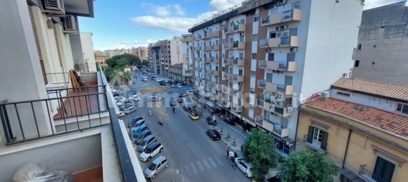 Квартира с 2 спальнями в Палермо, Италия № 291339 5