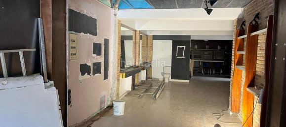 96m² Commercial property in Cornella De Llobregat, Spain No. 187610 14