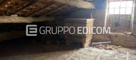 6 bedrooms Apartment in Cuvio, Italy No. 363477 13