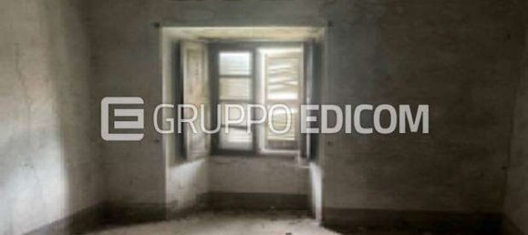 6 bedrooms Apartment in Cuvio, Italy No. 363477 10