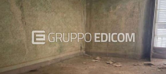 6 bedrooms Apartment in Cuvio, Italy No. 363477 9