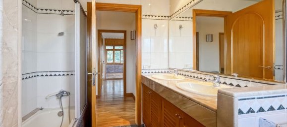 5 bedrooms House in Girona, Spain No. 84410 12