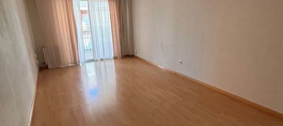 3 Schlafzimmer Wohnung in Sant Vicenc Dels Horts, Spain, Nr. 172098 3