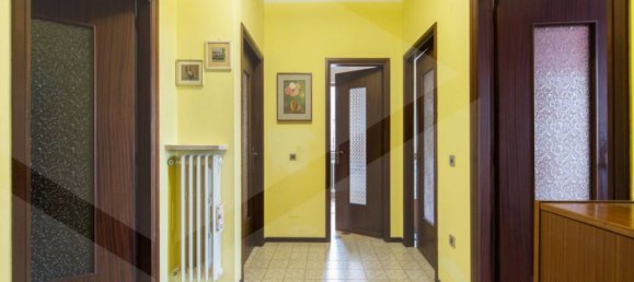 5-Zimmer Villa in Sorisole, Italy, Nr. 33592 5