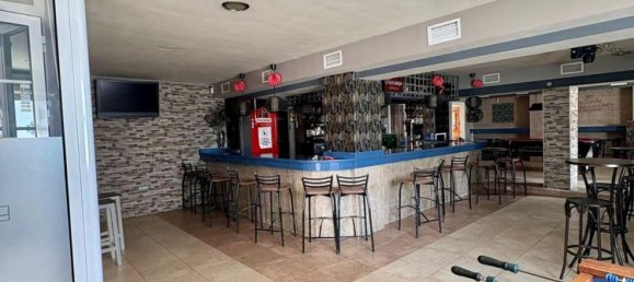 Gewerbliche Immobilie in Cadiz, Spain 160m², Nr. 150202 3