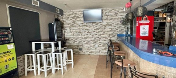 Gewerbliche Immobilie in Cadiz, Spain 160m², Nr. 150202 4