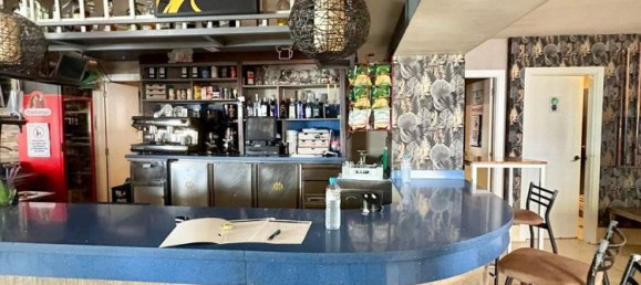 Gewerbliche Immobilie in Cadiz, Spain 160m², Nr. 150202 6