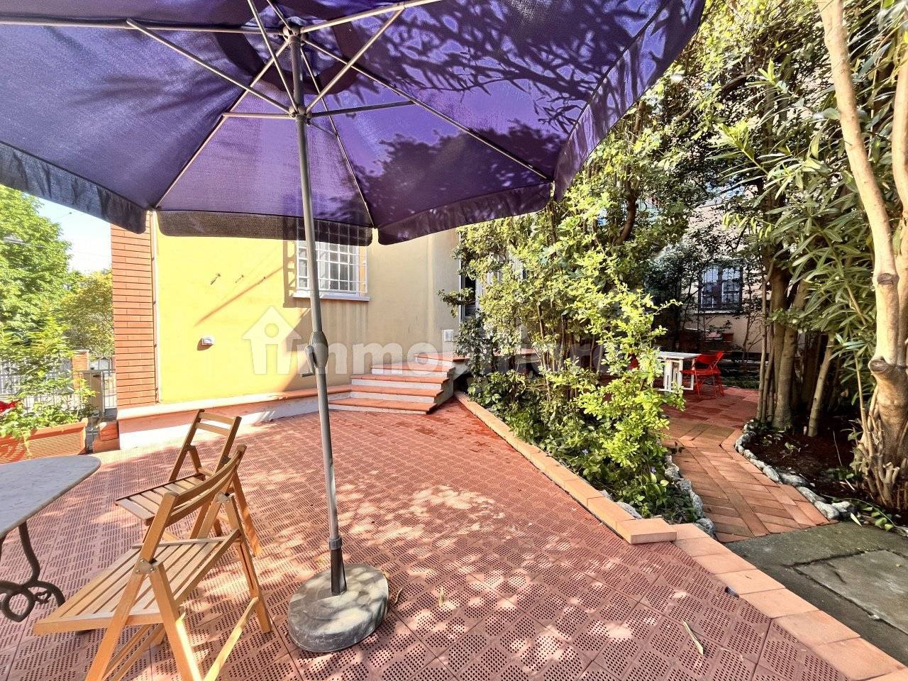 2 bedrooms Apartment in Bologna, Italy No. 329791