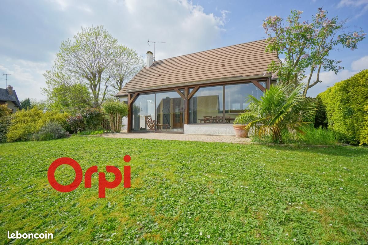 3 bedrooms House in Bernay, France No. 357235