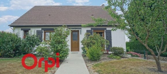 3 bedrooms House in Bernay, France No. 357235 2