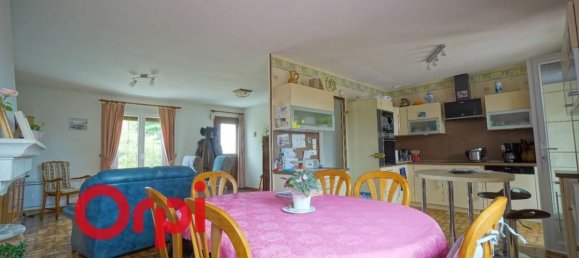 3 bedrooms House in Bernay, France No. 357235 5