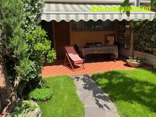 5-Zimmer Haus in Campi Bisenzio, Italy, Nr. 25631