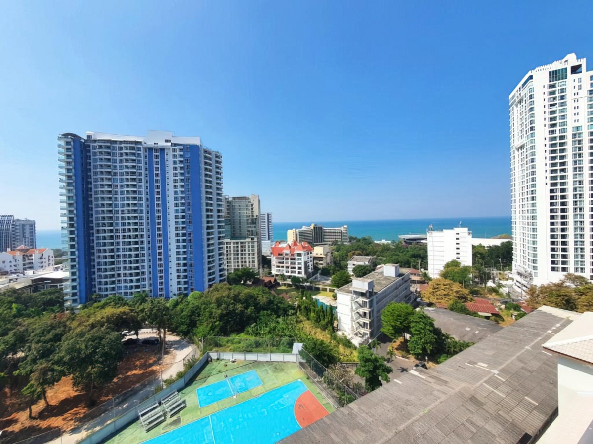 2 bedrooms Apartment in Pattaya, Thailand No. 11172