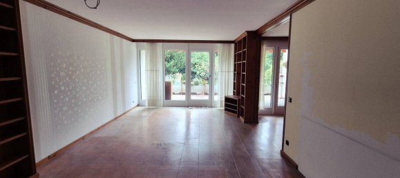 4-salle Appartement à Nuremberg, Germany No. 287291 2