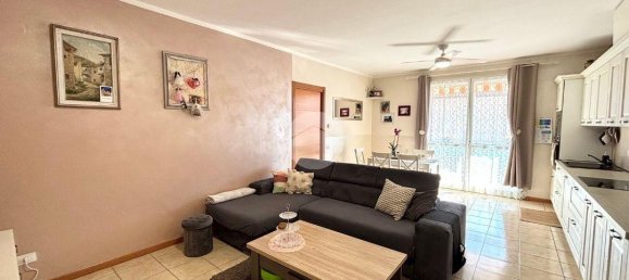 3غرفة شقة في Castegnato, Italy رقم 71154 4