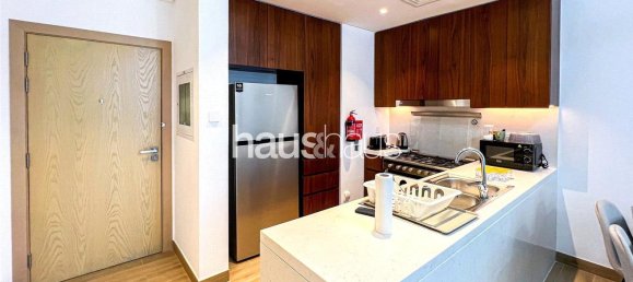 Apartamento de 2 dormitorios en Jumeirah, UAE No. 98754 7