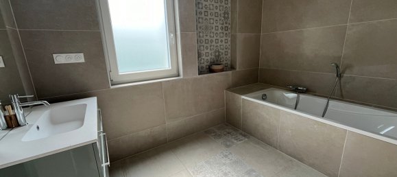 3 Schlafzimmer Doppelhaus in Thionville, France, Nr. 251953 14