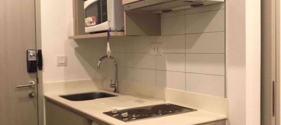 1 bedroom Condo in Bang Rak, Thailand No. 10172 4