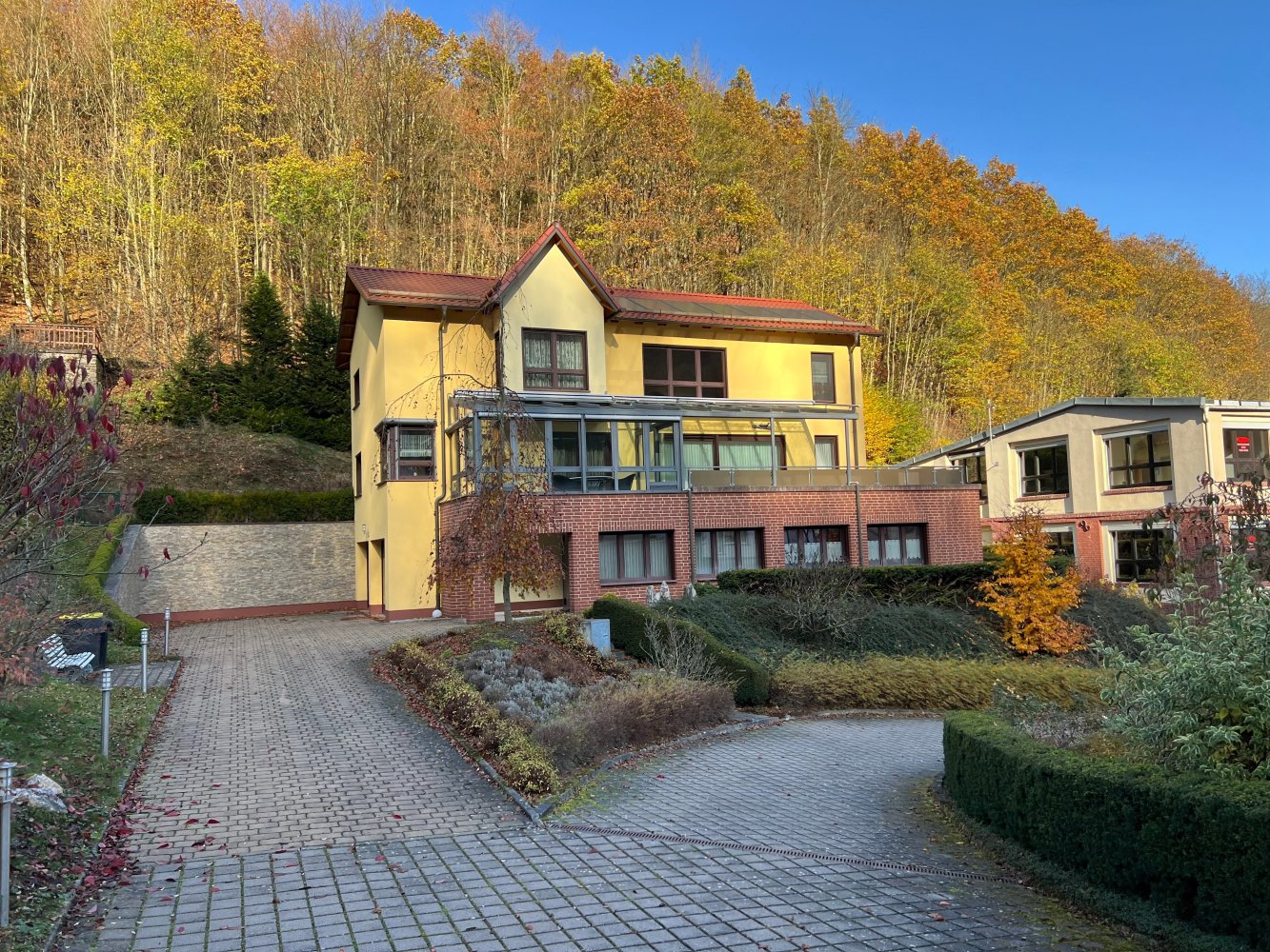 6 rooms House in Wartburgkreis, Germany No. 202799